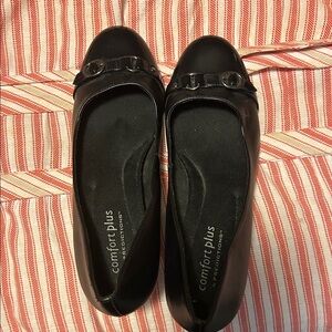Comfort Plus by Predictions Black Flats